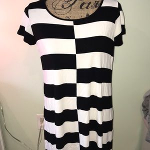 black and white T-shirt dress